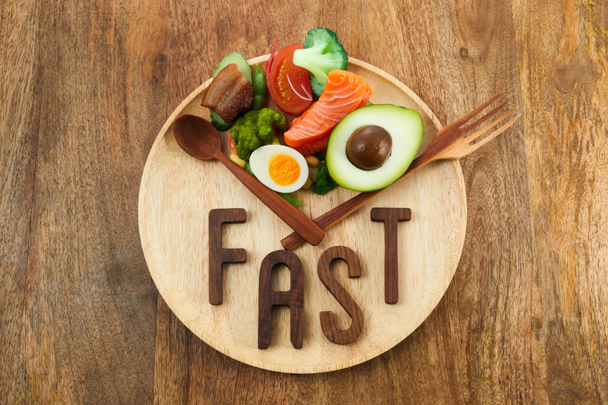 Post intermitent (intermittent fasting) Dietă, beneficii, riscuri